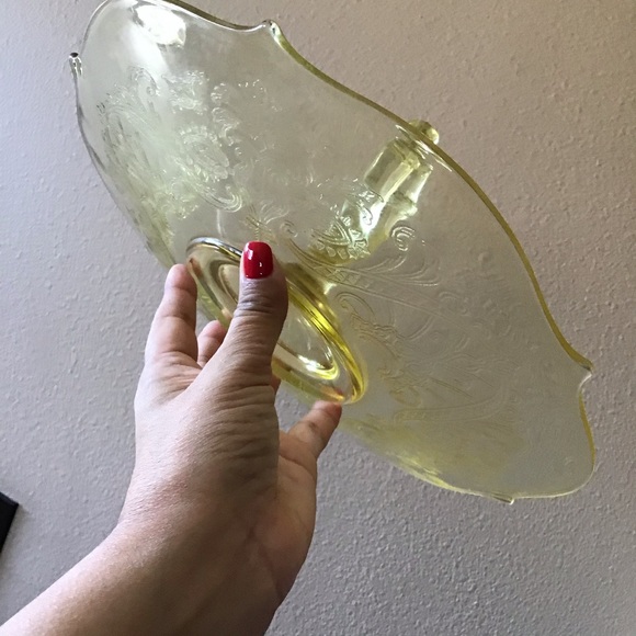 Vintage Yellow Etched Depression Glass Serving Tray - Picture 3 of 4